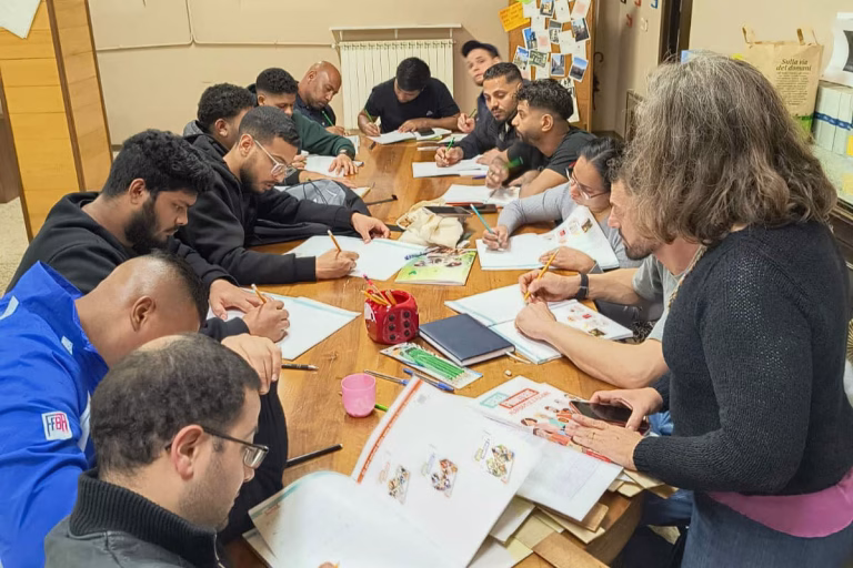 Aula della scuola di italiano per stranieri di Le Radici e le Ali